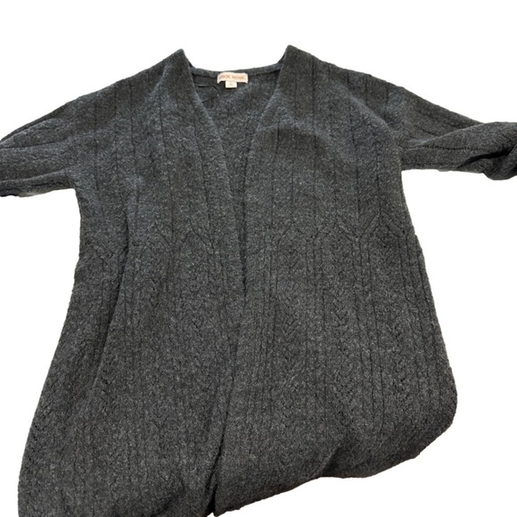 Knox Rose cardigan - Picture 3 of 7